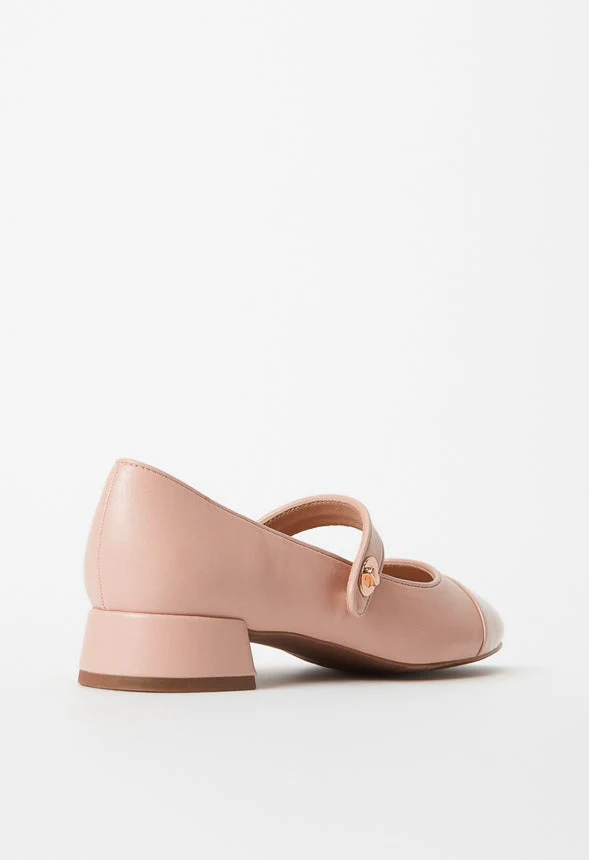 Adelyn Mary Jane Flat - Image 4