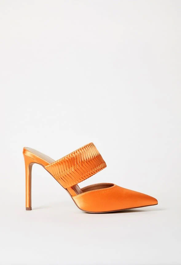 Adira Pointed Toe Pump - Image 3