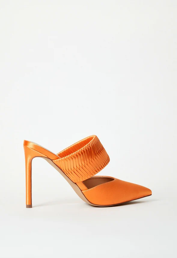 Adira Pointed Toe Pump - Image 4