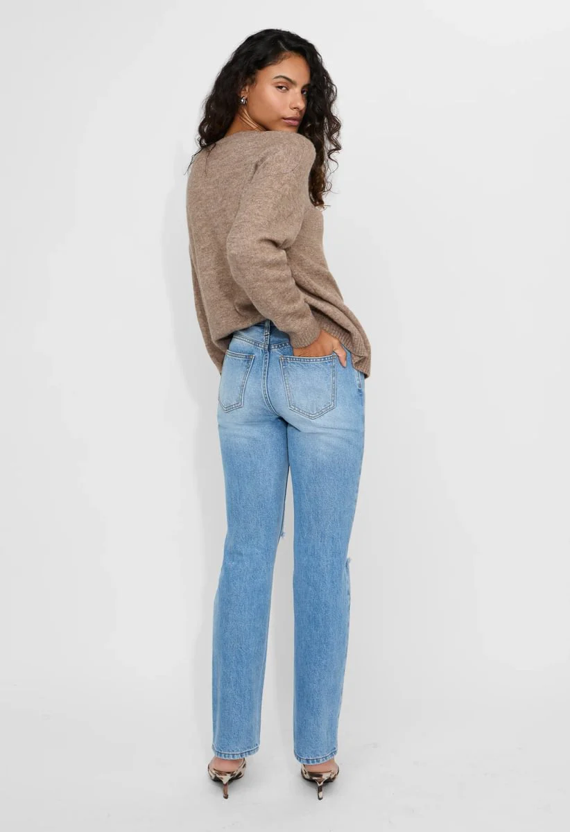 Ali High Rise Bootcut Jeans - Image 3