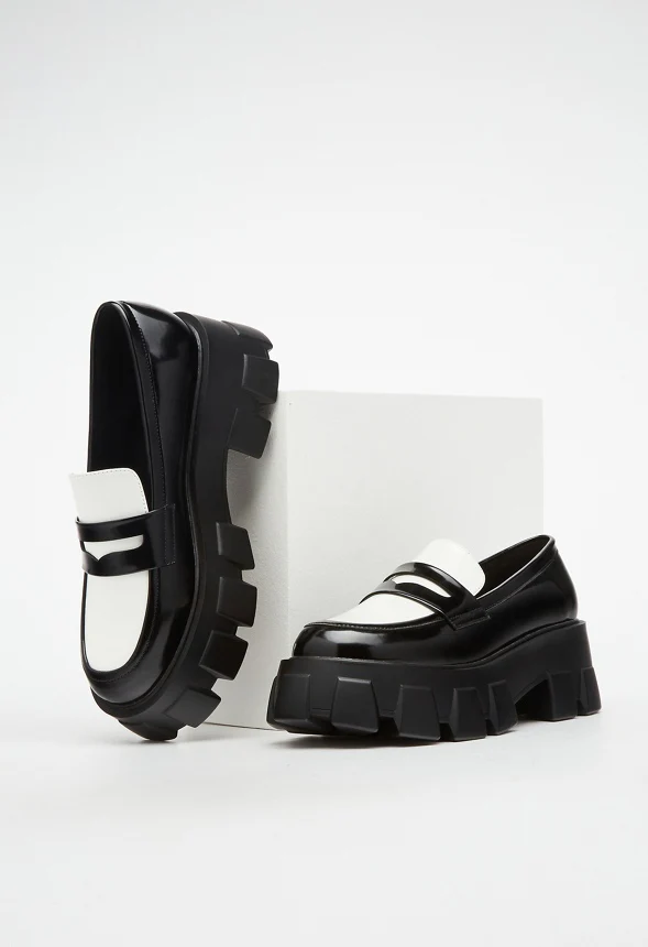Alina Lug Sole Loafer - Image 8