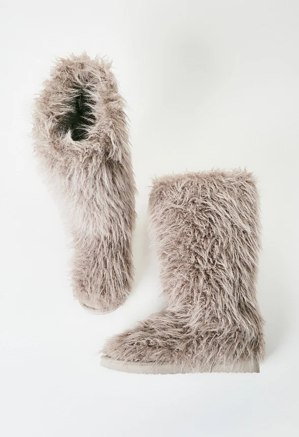 Alta Fuzzie Boot - Image 6