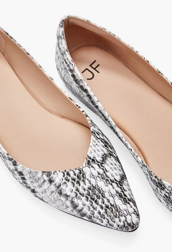 Amanda Pointed Toe Flat - Image 6