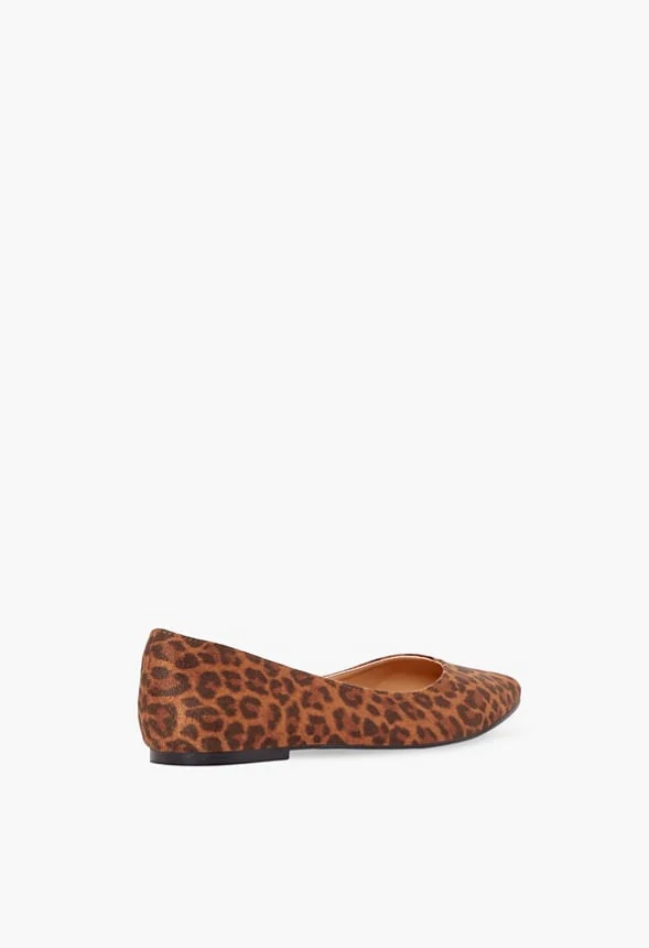 Amanda Pointed Toe Flat - Image 3