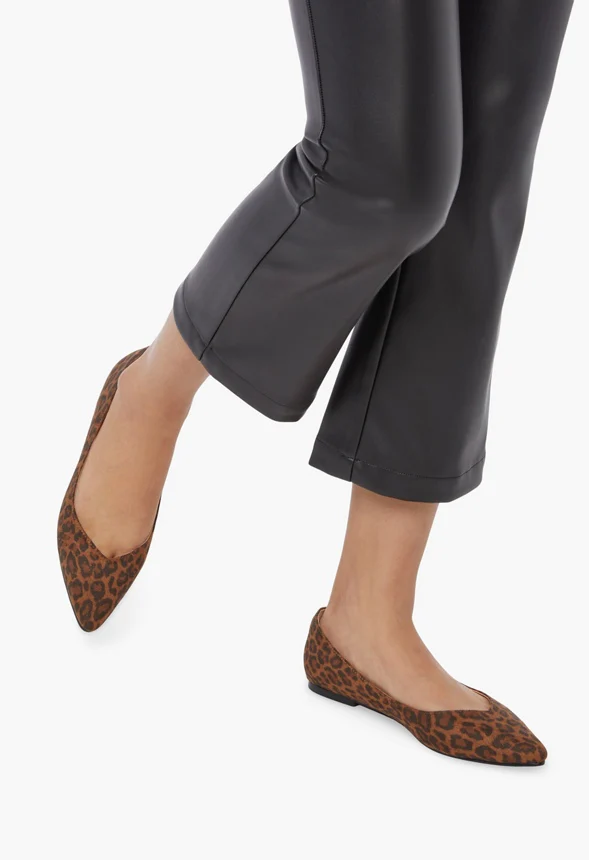 Amanda Pointed Toe Flat - Image 5