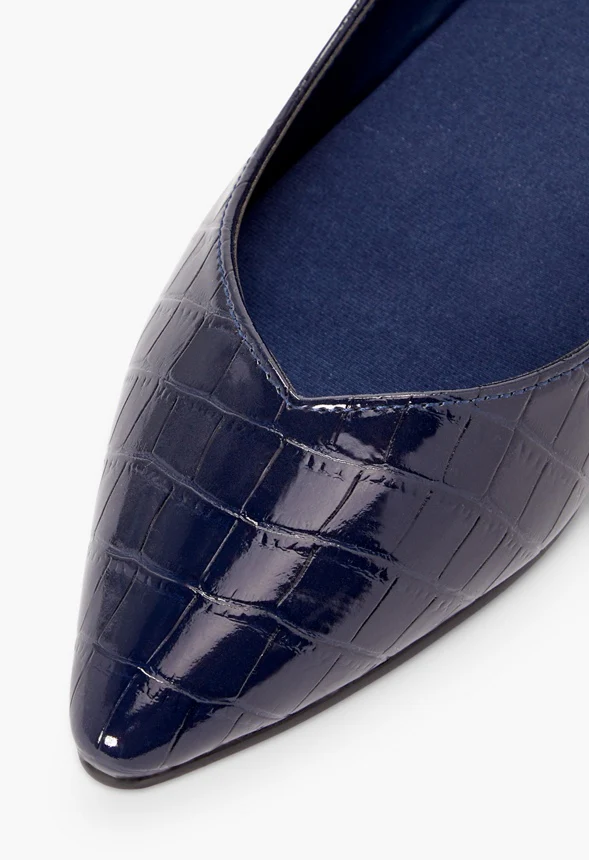 Amanda Pointed Toe Flat - Image 4