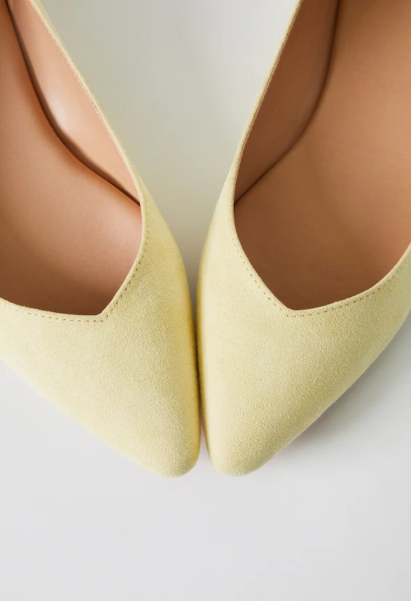 Amanda Pointed Toe Flat - Image 7