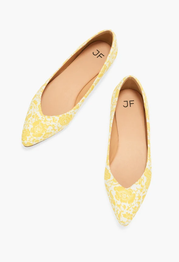 Amanda Pointed Toe Flat - Image 6