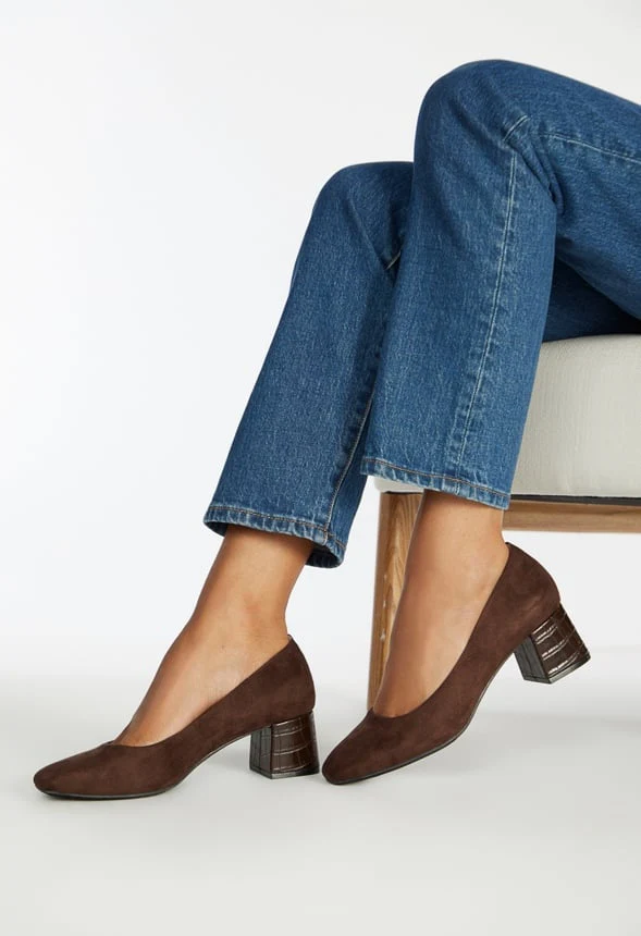 Amara Block Heeled Pump - Image 2