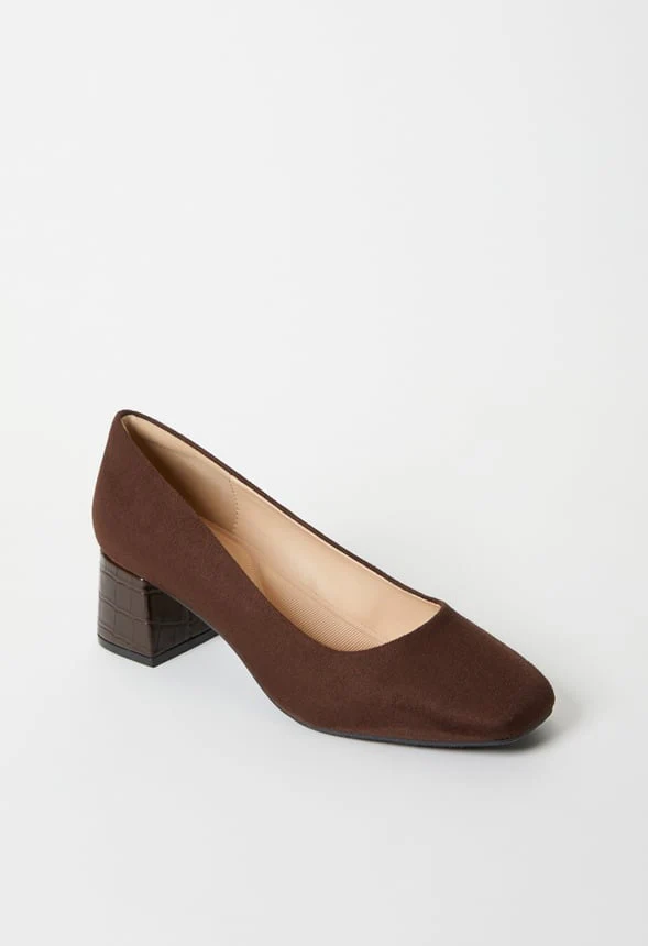 Amara Block Heeled Pump - Image 3