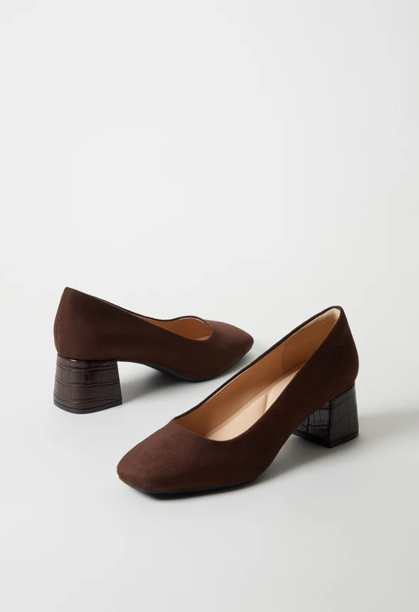 Amara Block Heeled Pump - Image 8