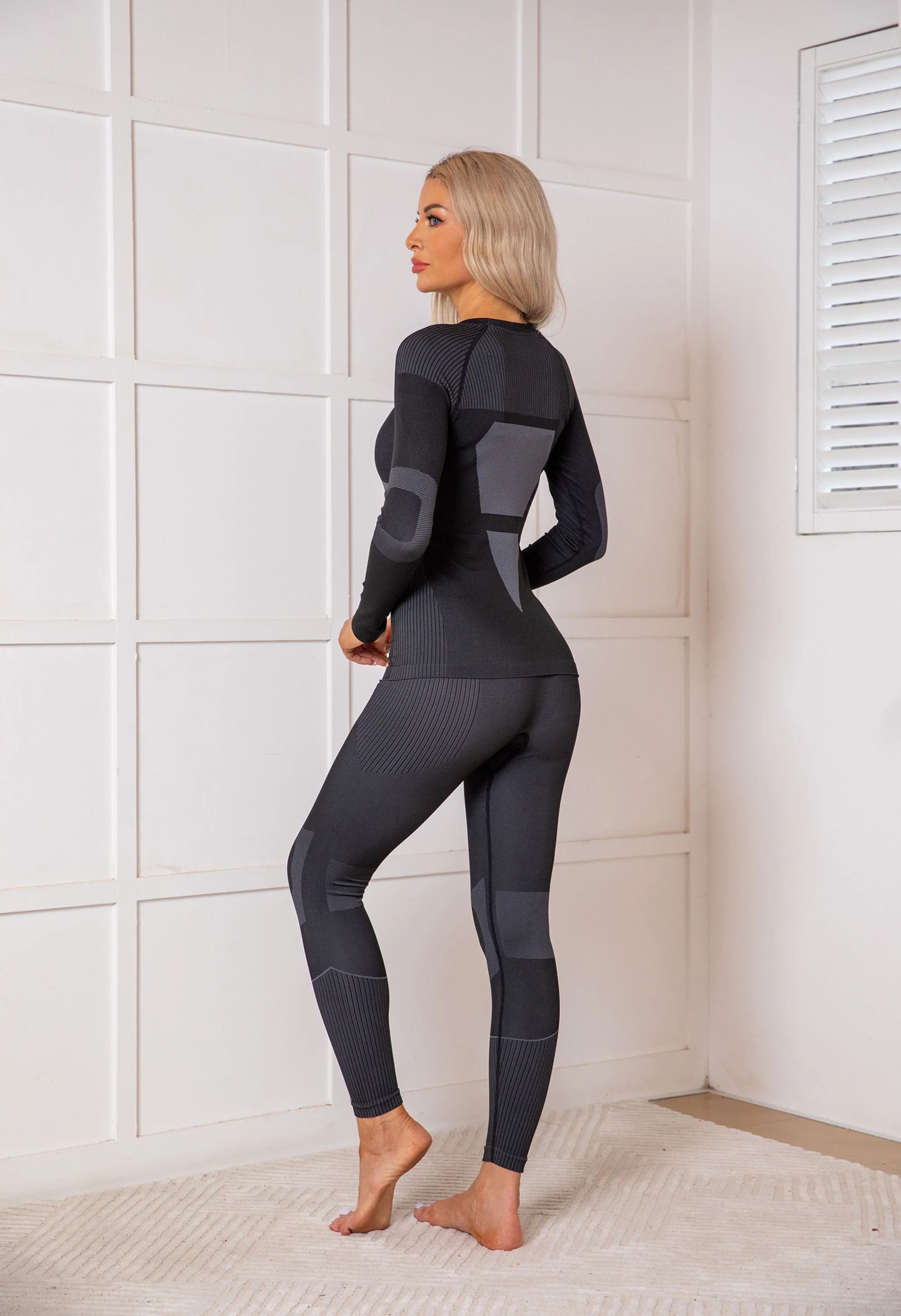 Women Seamless Thermal Underwear Set - Image 25