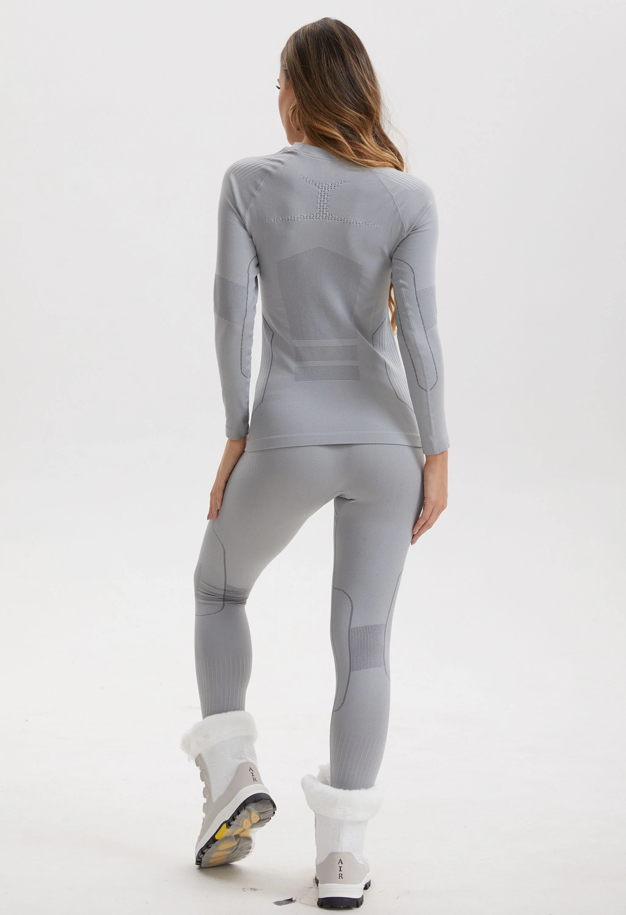 Women Seamless Thermal Underwear Set, Round Neck Long Johns Warm Base Layer Top & Bottom, Functional Winter Thermal Clothes for Cold Weather & Holiday Seasons - Image 5