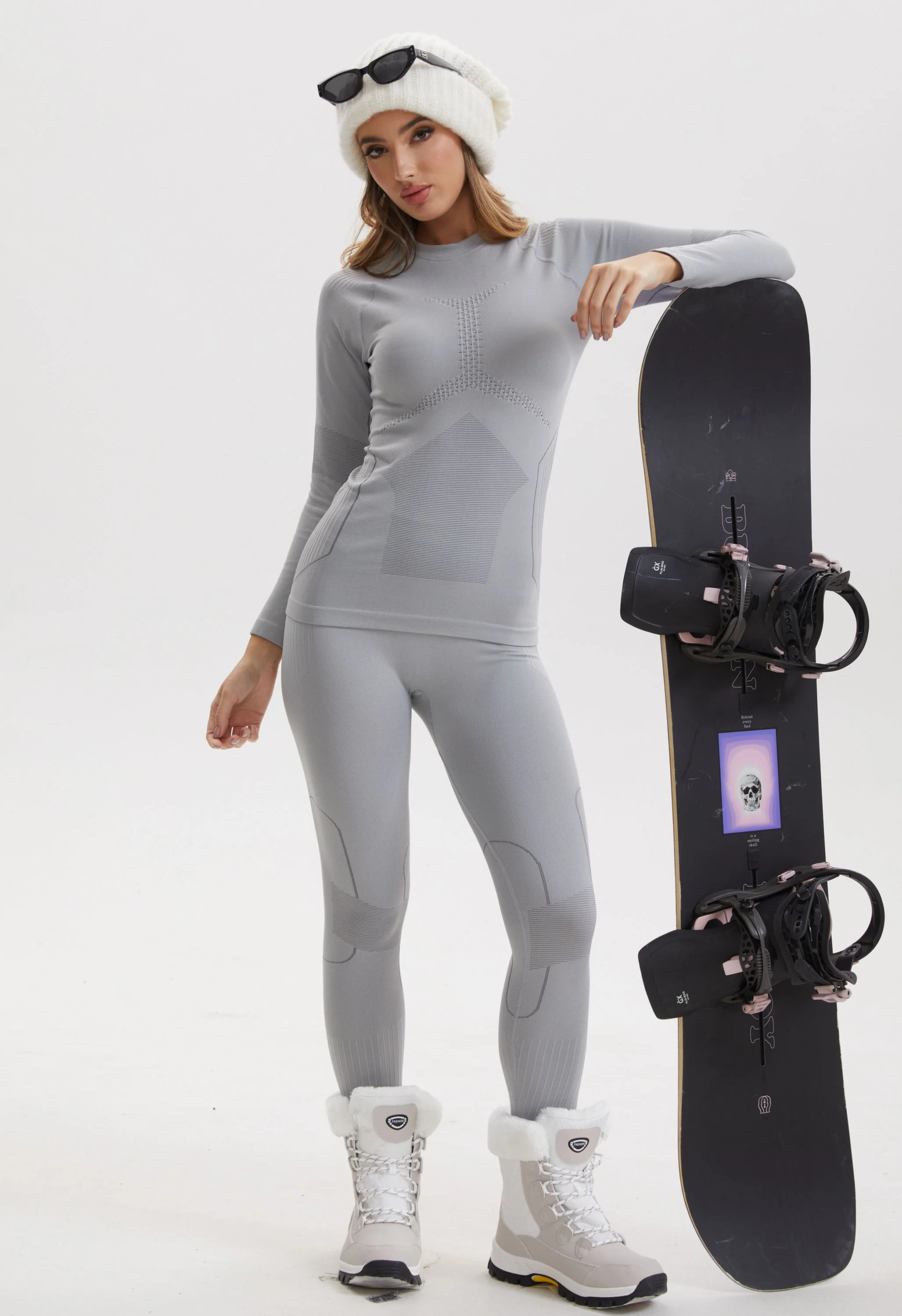 Women Seamless Thermal Underwear Set, Round Neck Long Johns Warm Base Layer Top & Bottom, Functional Winter Thermal Clothes for Cold Weather & Holiday Seasons - Image 8