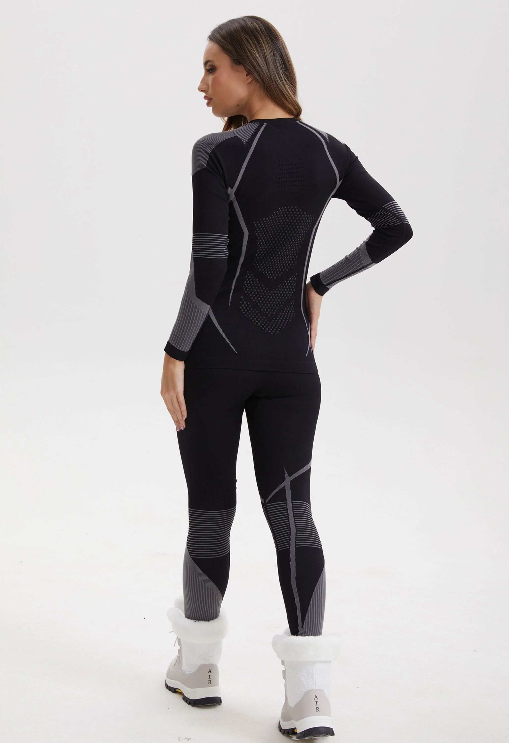 Women Seamless Thermal Underwear Set, Round Neck Compression Base Layer Top & Bottom with Contrast Stitching, Warm Functional Thermal Wear for Winter Cold Weather - Image 6
