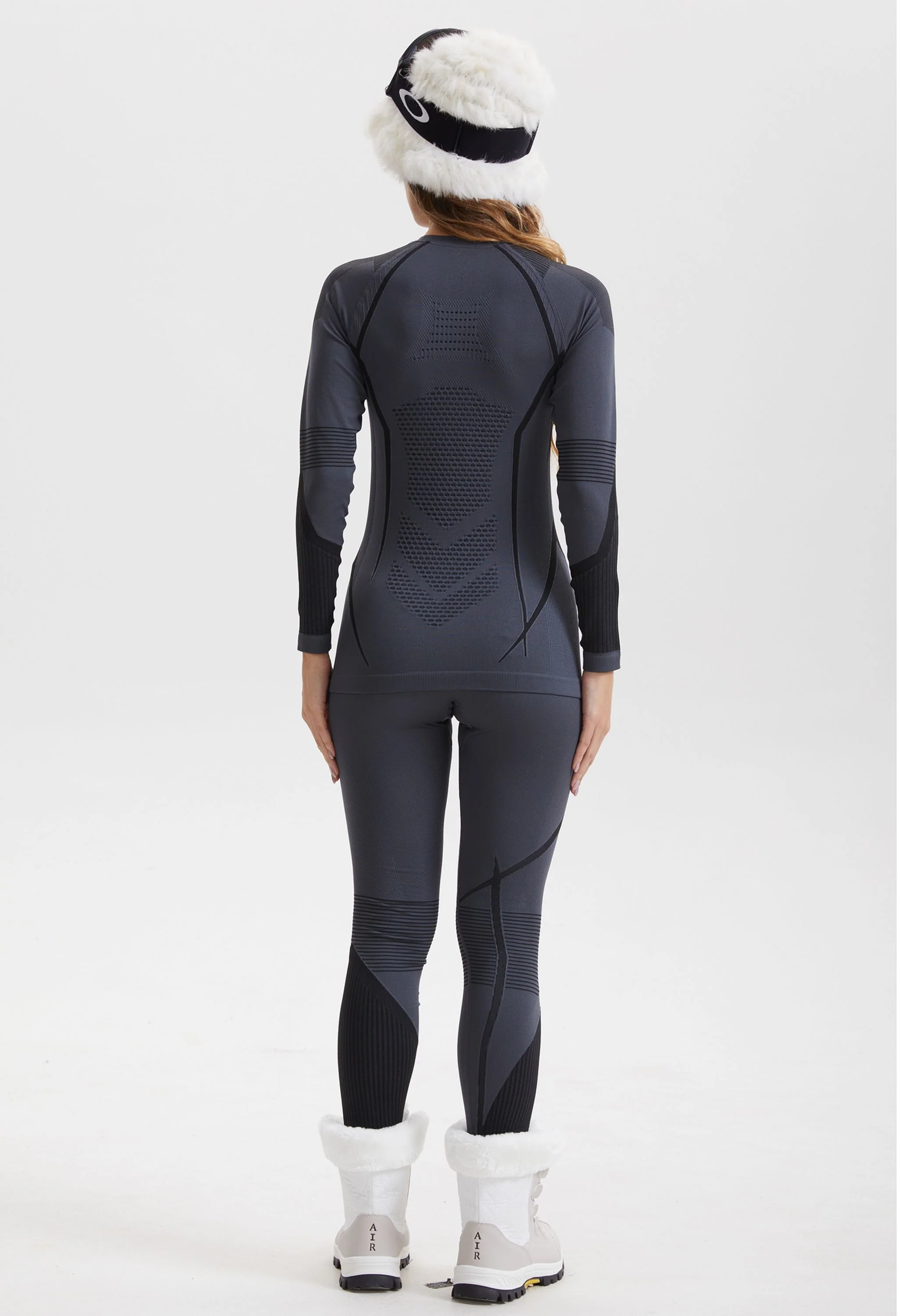 Women Seamless Thermal Underwear Set, Round Neck Compression Base Layer Top & Bottom with Contrast Stitching, Warm Functional Thermal Wear for Winter Cold Weather - Image 5