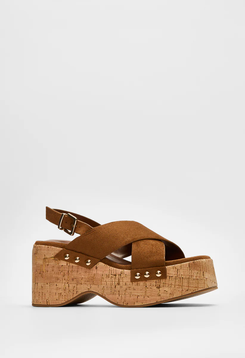 Amora Platform Wedge Sandal - Image 3