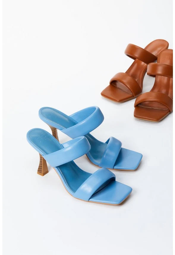 Amora Heeled Sandal - Image 5