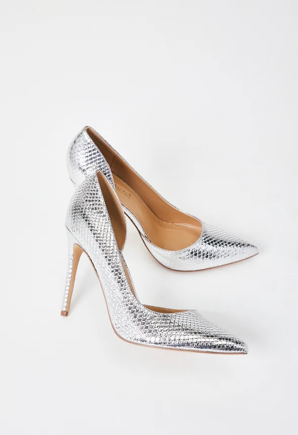 Annakay Pointed Toe Pump - Image 6
