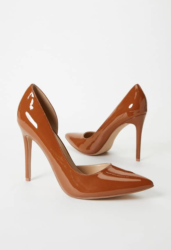 Annakay Pointed Toe Pump - Image 5