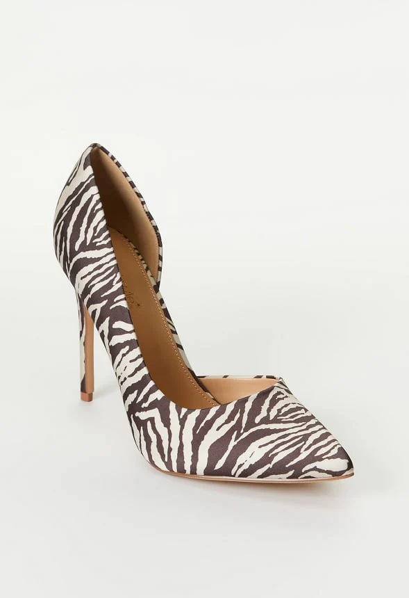 Annakay Pointed Toe Pump - Image 3