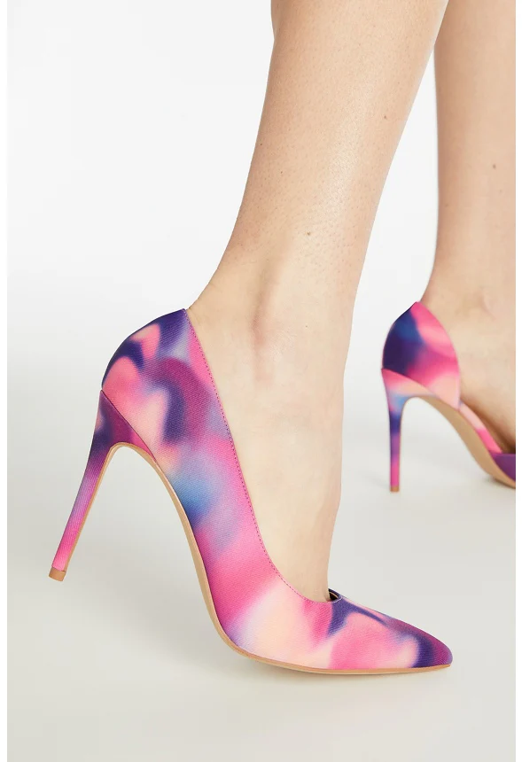 Annakay Pointed Toe Pump - Image 2