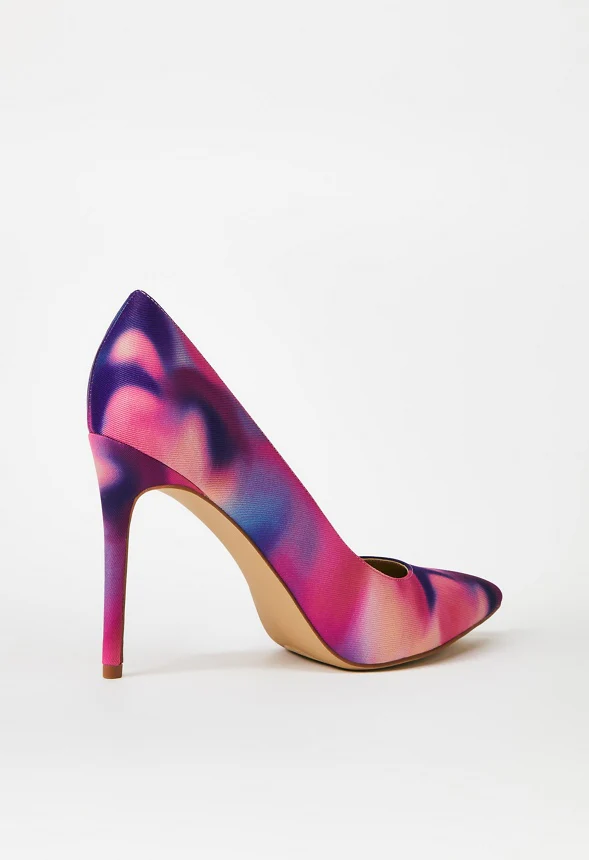 Annakay Pointed Toe Pump - Image 4
