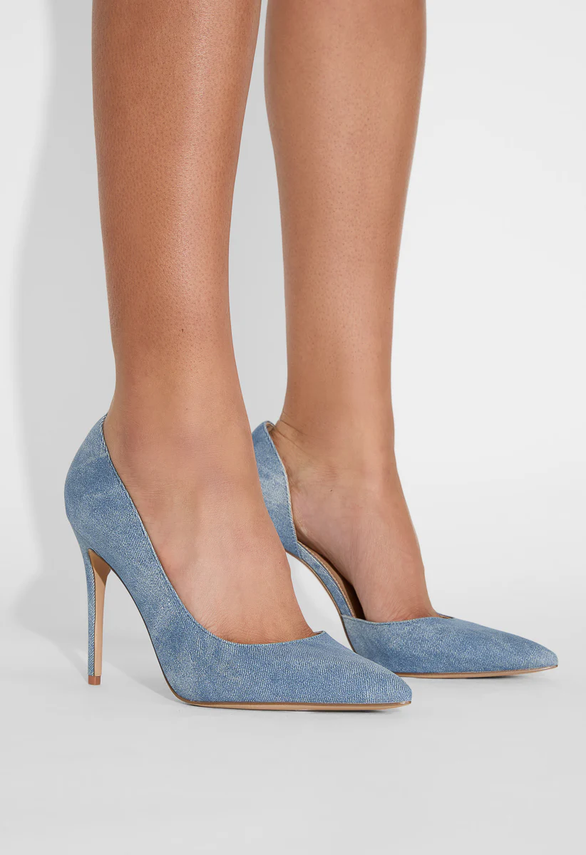 Annakay Pointed Toe Pump - Image 2