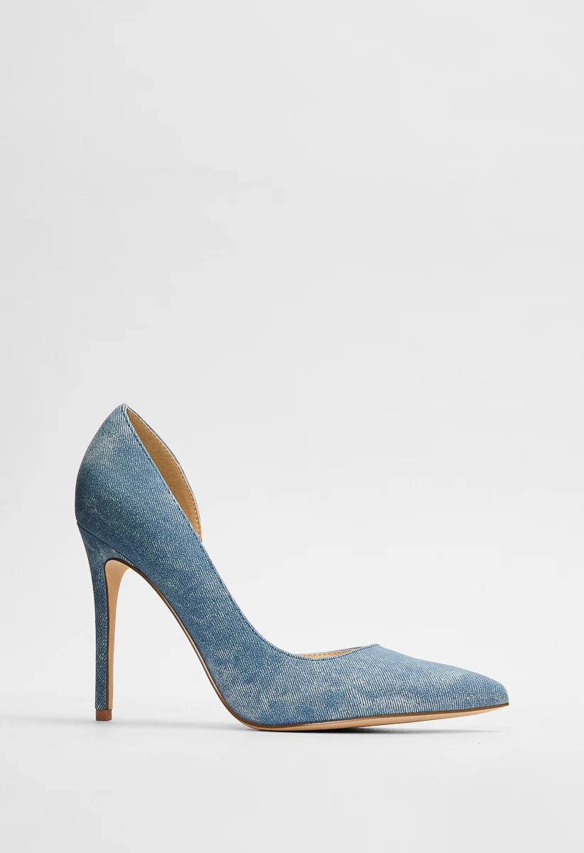 Annakay Pointed Toe Pump - Image 3