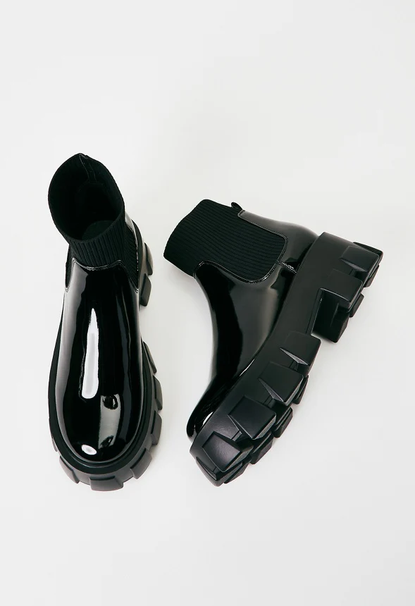 Arden Lug Sole Bootie - Image 6