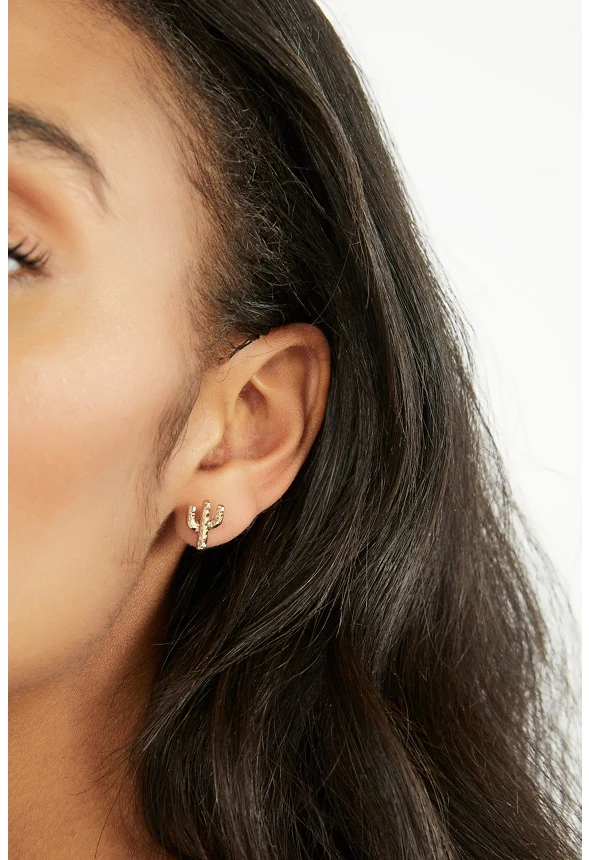 Ari Mixed Studs And Hoops Multipack - Image 3