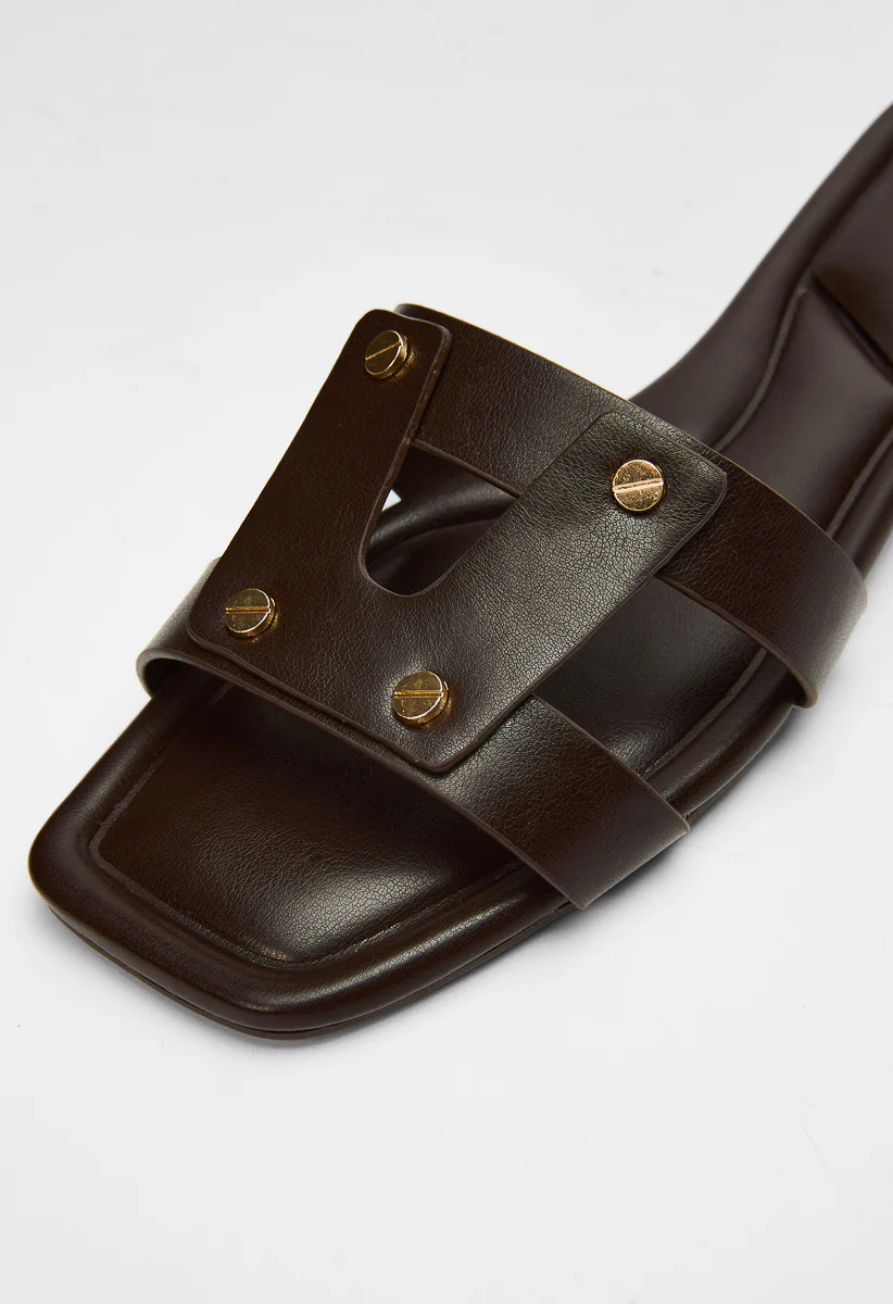 Aria Flat Sandal - Image 5