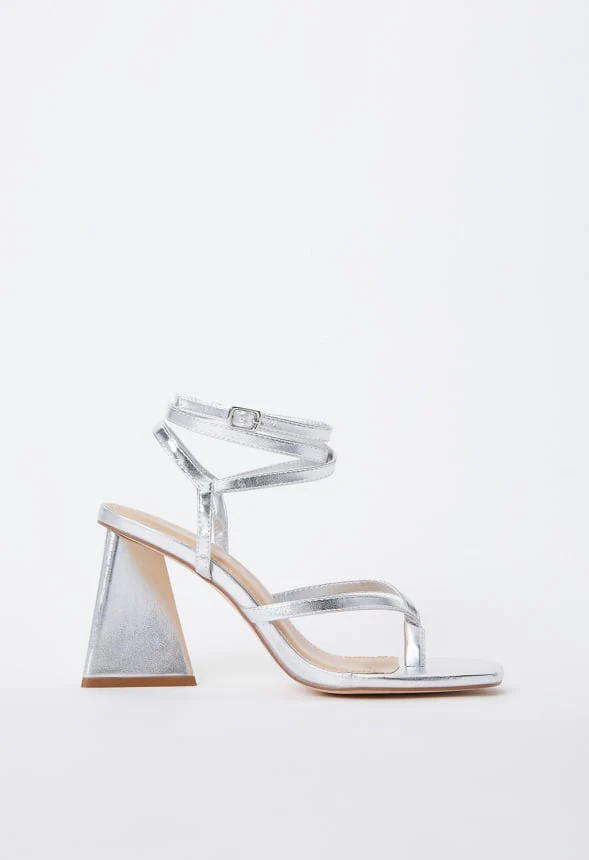 Ariana Heeled Sandal - Image 3