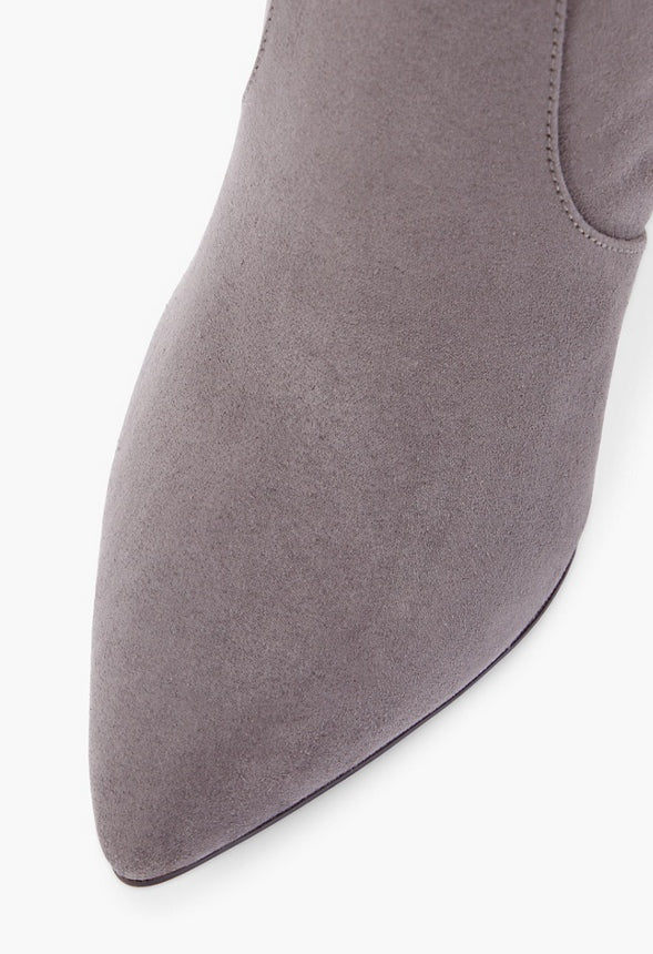 Arlette Block Heeled Boot - Image 4