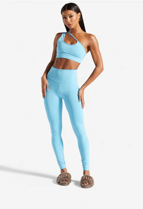 Asymmetrical Sports Bra - Image 4