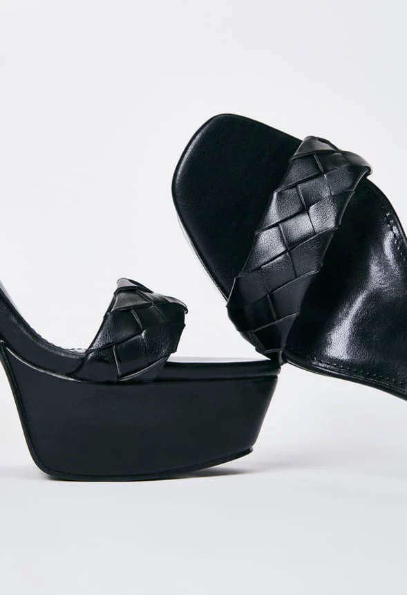 Aviva Heeled Sandal - Image 6