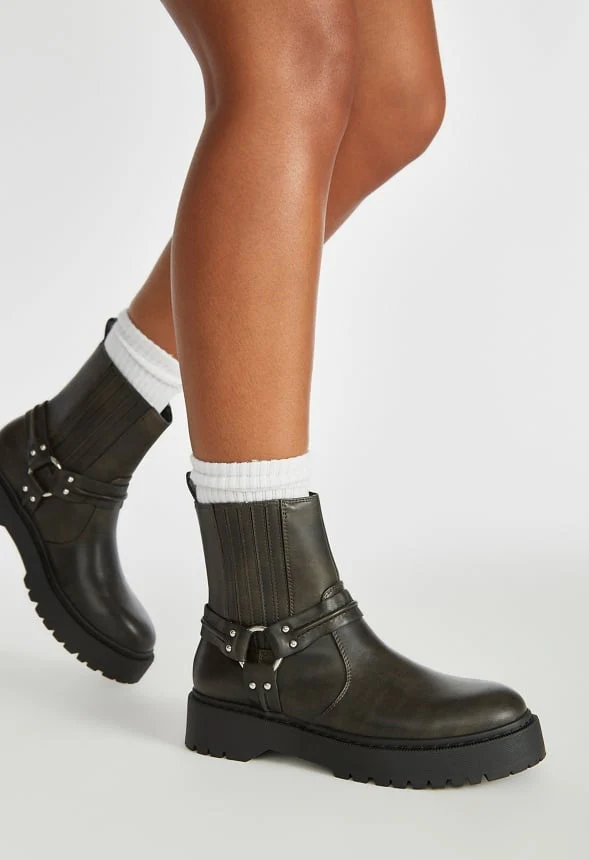 Beckett Chelsea Bootie - Image 2
