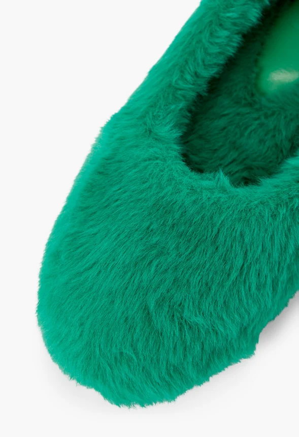 Bennet Faux Fur Slipper - Image 4