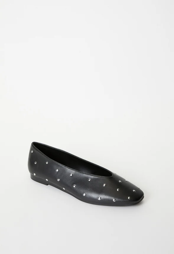Beth Ballet Flat - Image 3