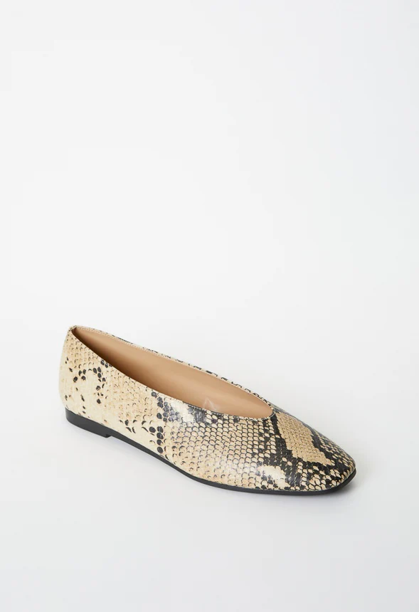 Beth Ballet Flat - Image 3