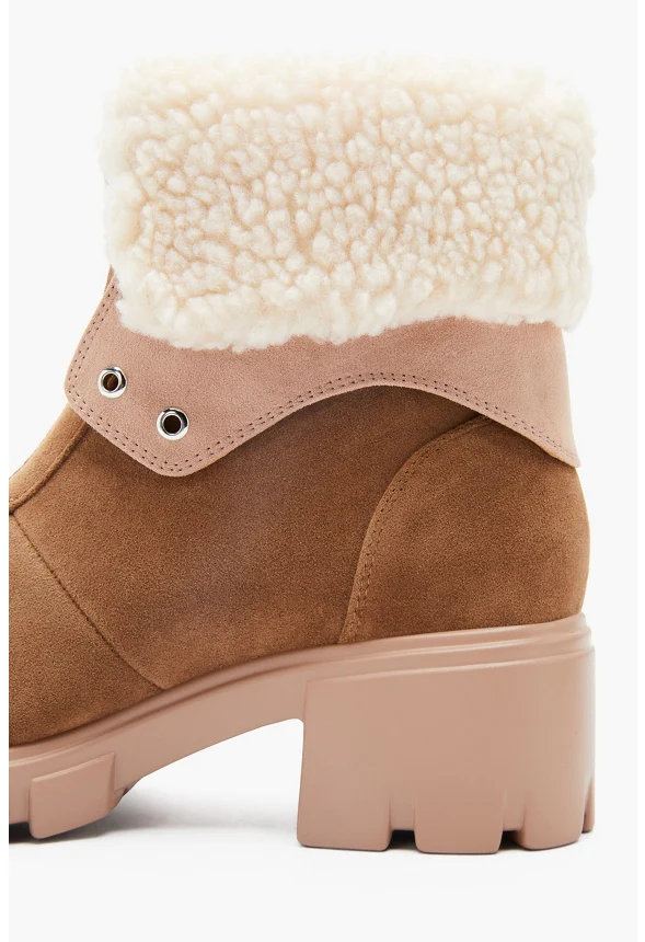 Betsy Shearling Cuff Ankle Boot - Image 4