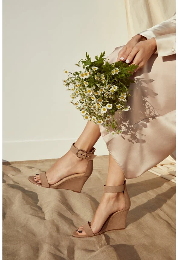 Bonnie Buckle Wedge - Image 5