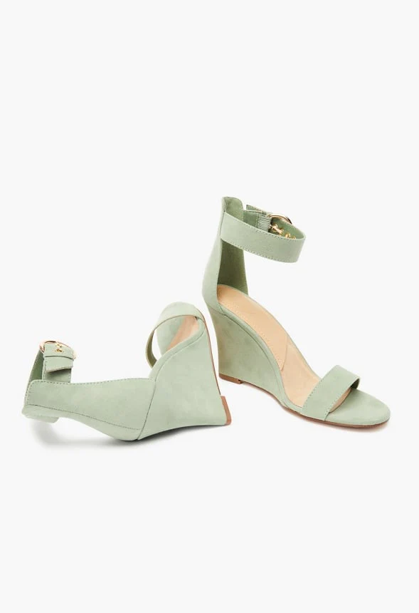 Bonnie Buckle Wedge - Image 6