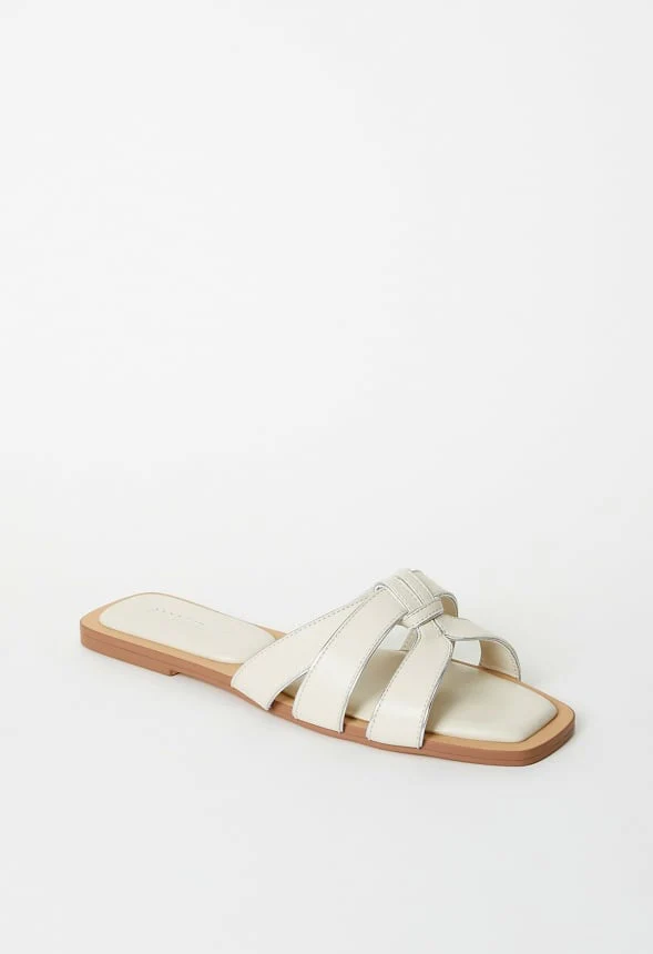 Brandi Flat Sandal - Image 3