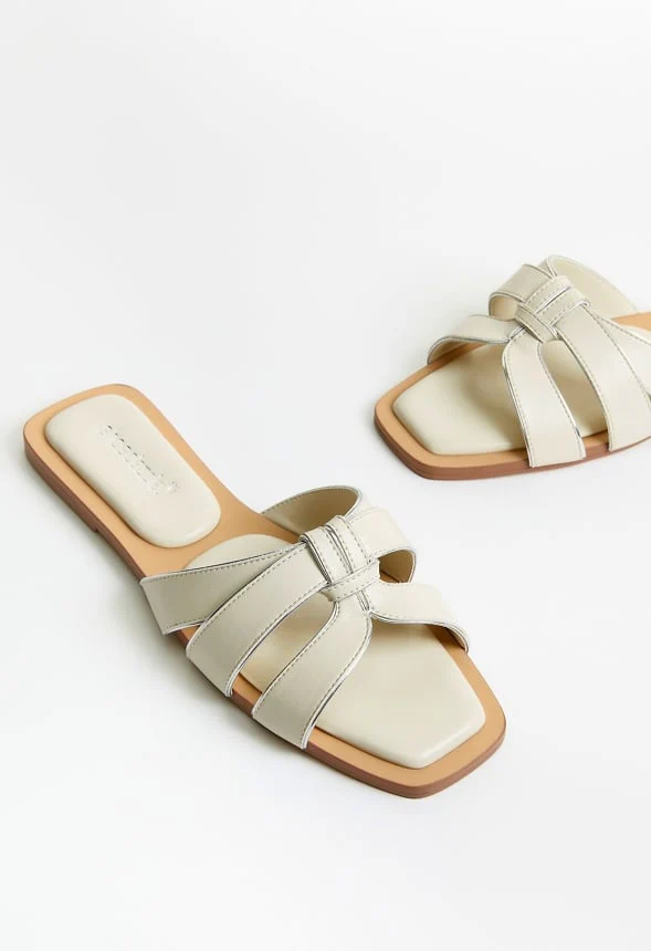 Brandi Flat Sandal - Image 7