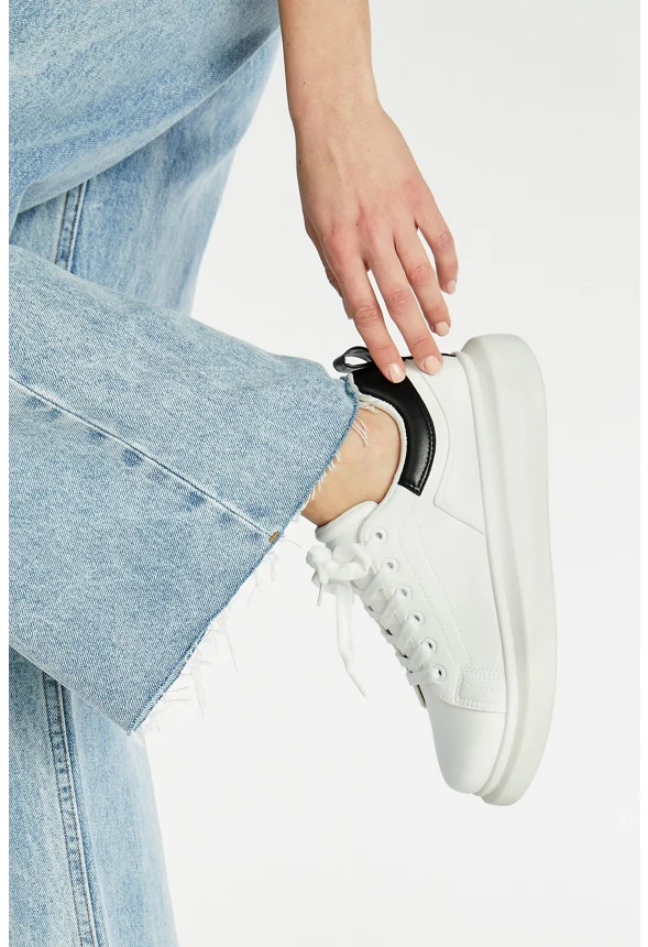 Breanne Platform Sneaker - Image 2