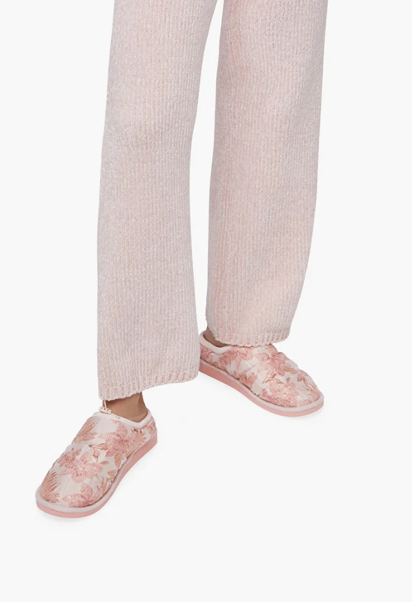 Brenda Puffer Slipper - Image 5