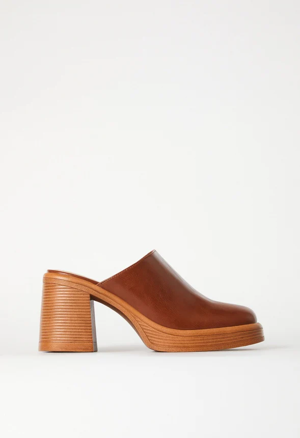Bridget Block Heeled Clog Mule - Image 3