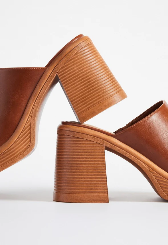 Bridget Block Heeled Clog Mule - Image 6