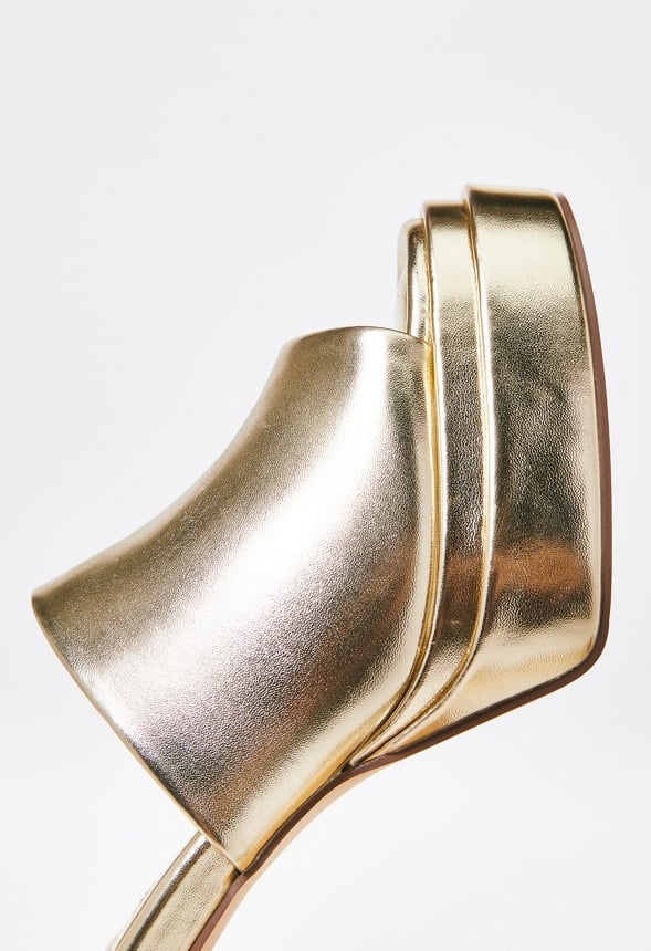 Bristol Block Heeled Sandal - Image 5